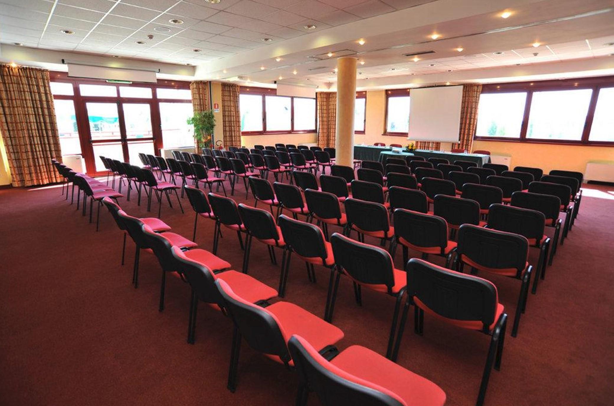Tulip Inn Turin South Монкалиери Екстериор снимка