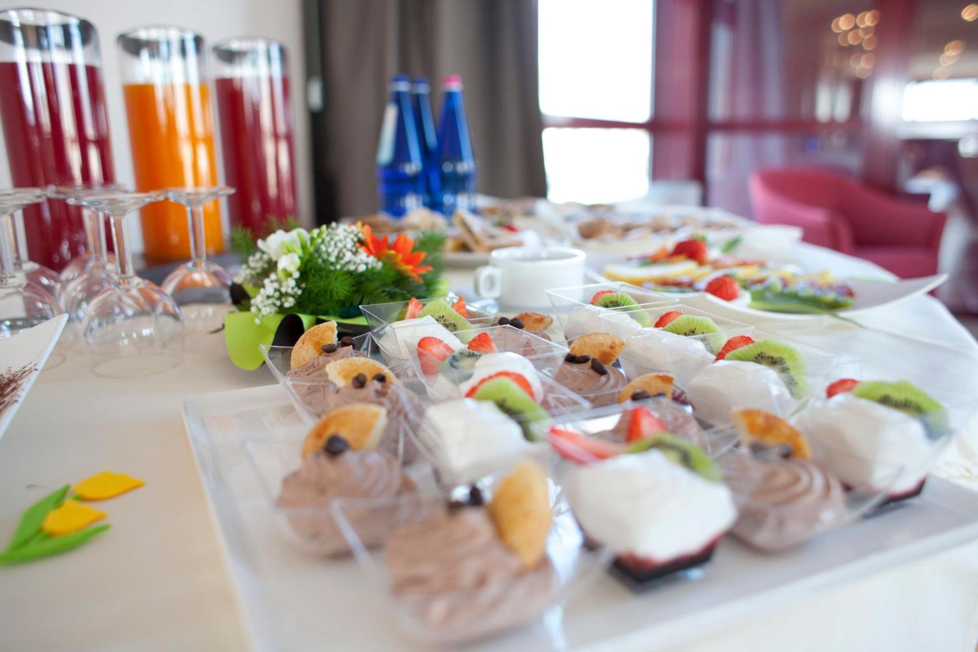Tulip Inn Turin South Монкалиери Екстериор снимка